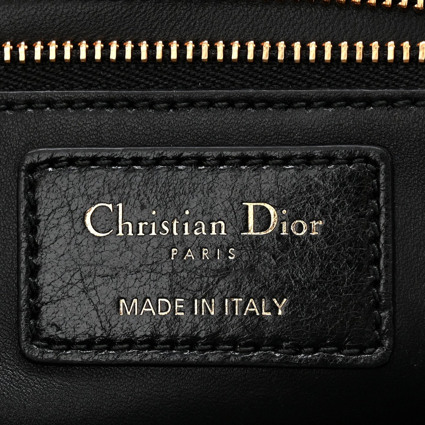 Calfskin 30 Montaigne Chain Pouch Black