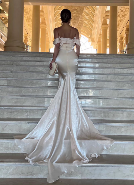 Elegant Mint Green Mermaid Strapless Rhinestone Hotfix Slit Satin Long Prom Dress Evening Dress P4630
