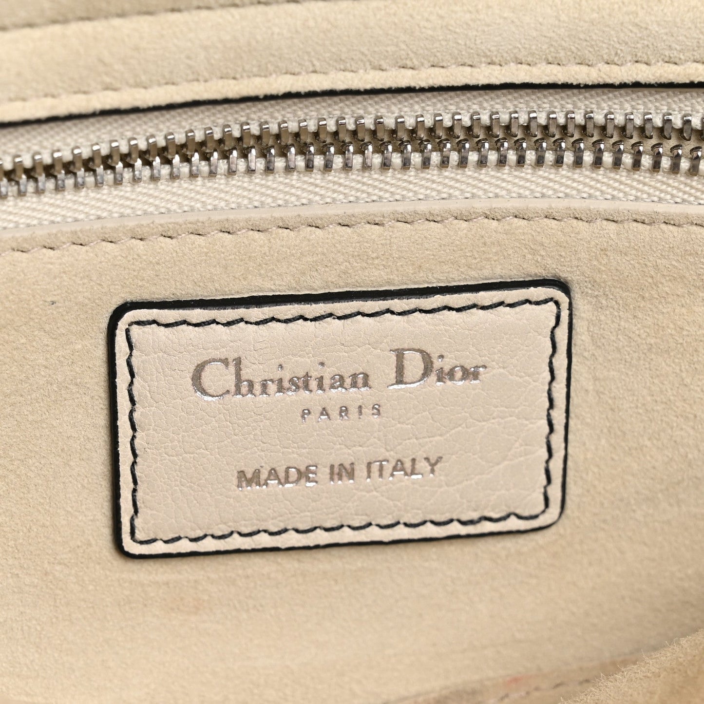 Canyon Grained Lambskin Large Lady Dior Off White