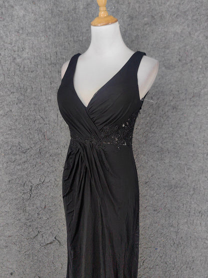 Classic Black V-Neck Sleeveless Open Back Lace Chiffon Long Prom Dress Evening Dress P4642
