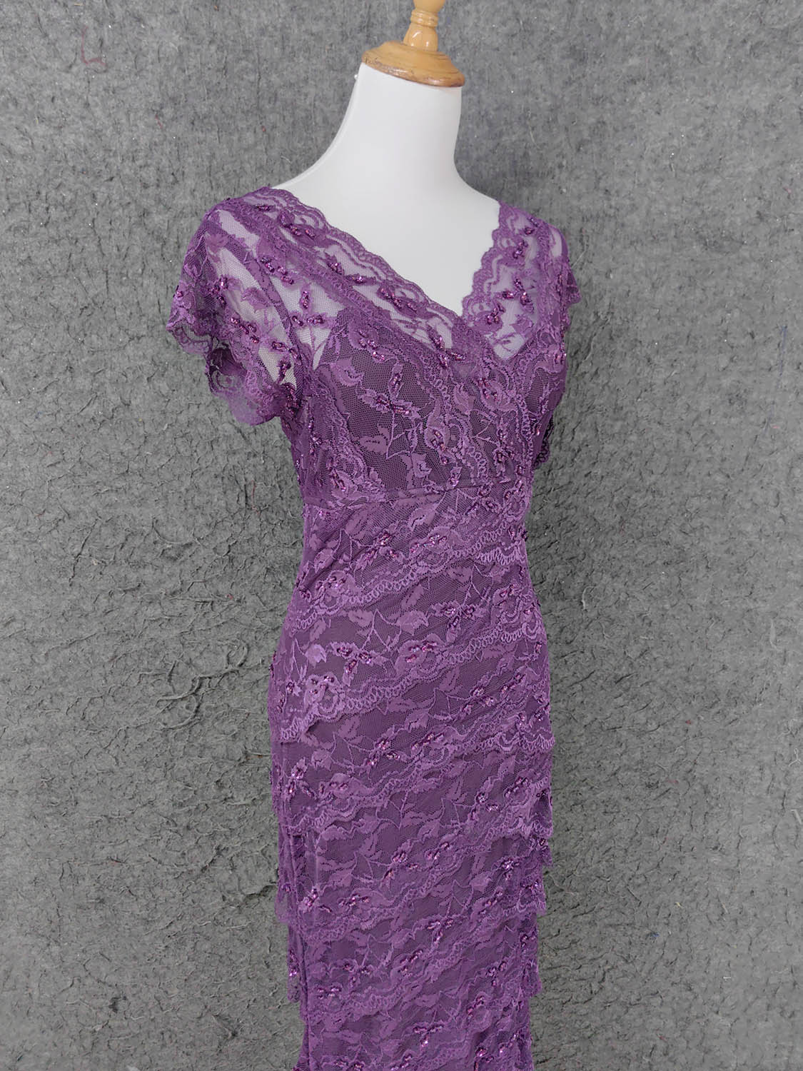 Elegant Purple V-Neck Lace Long Prom Dress Evening Dress P4643