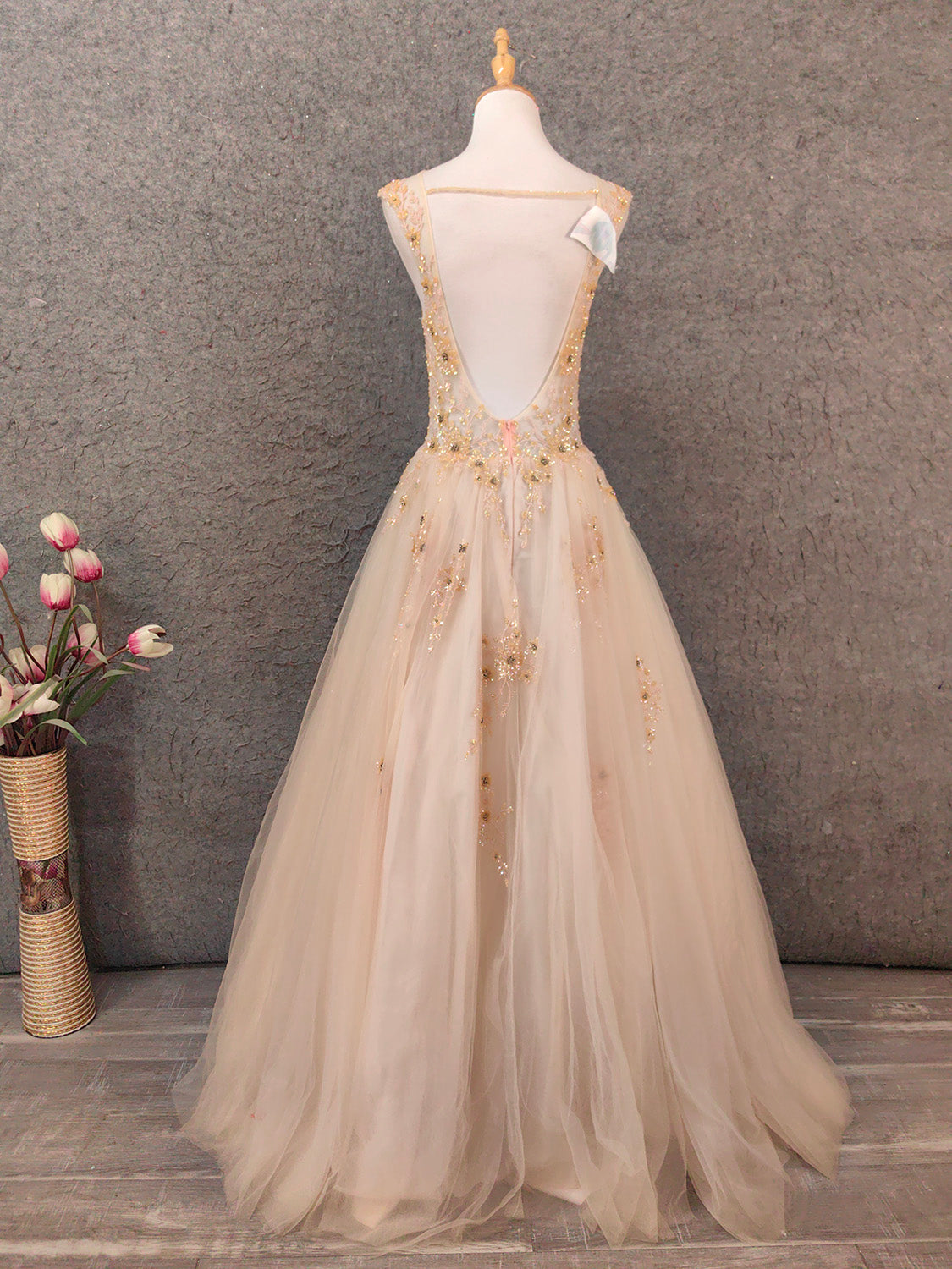 Princess Champagne A-Line V-Neck Sleeveless Sequin Beaded Tulle Long Prom Dress Evening Dress P4655