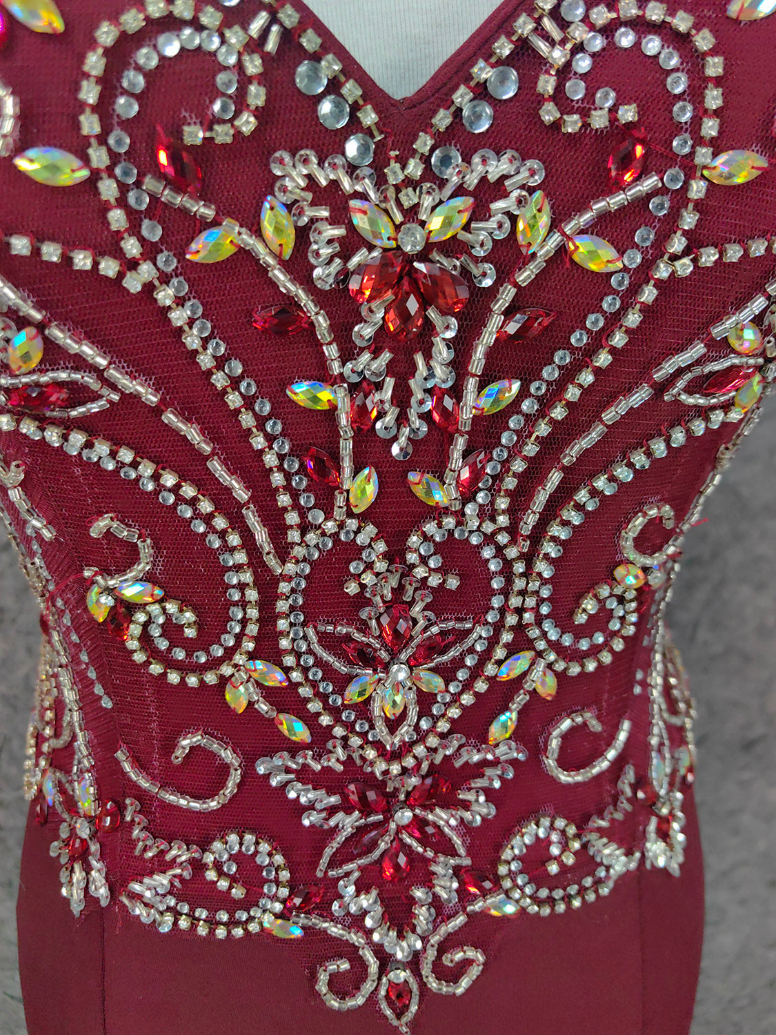 Vintage Burgundy Spaghetti Strap V-Neck Beaded Chiffon Long Prom Dress Evening Dress P4660