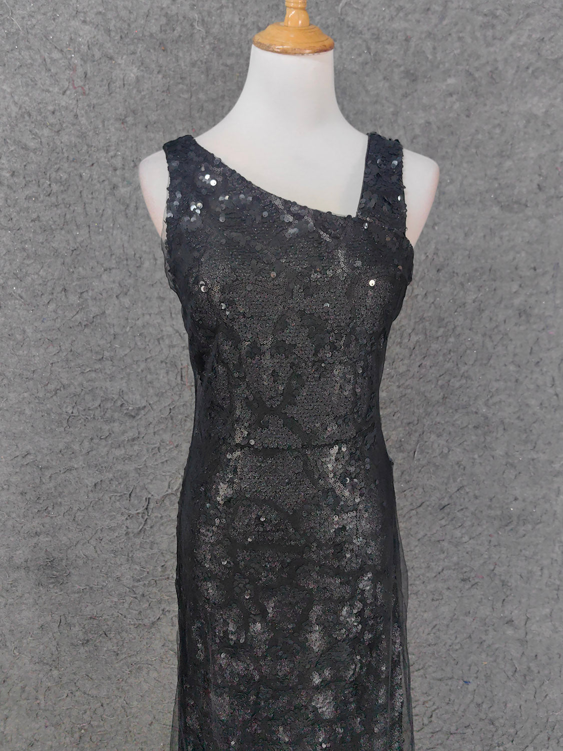 Classic Black Slim-Fit Asymmetric Neck Sequin Tulle Long Prom Dress Evening Dress P4661