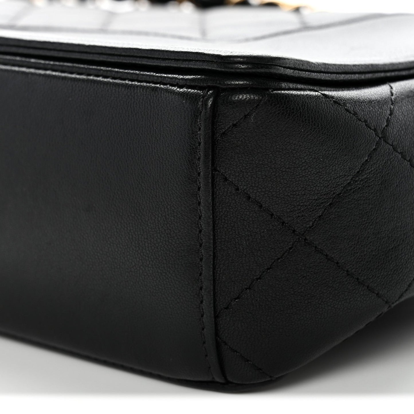 Sheepskin Quilted Vintage Mademoiselle Flap Black