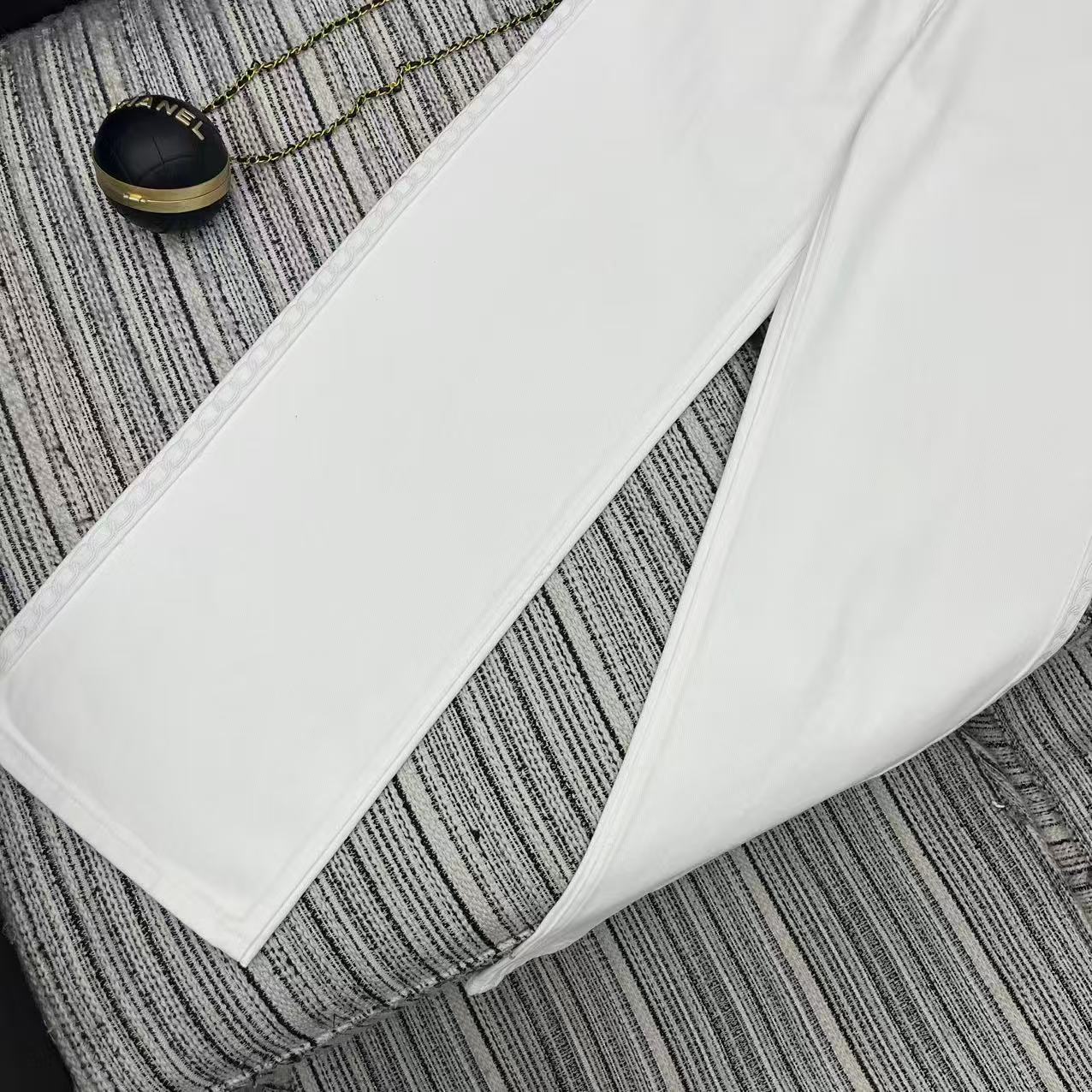 CC Ready-to-Wear Wide-leg White Denim Jeans 349030