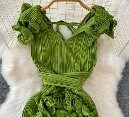 Banquet high-end dress light luxury niche pleated three-dimensional ruffled slim temperament dress R0349