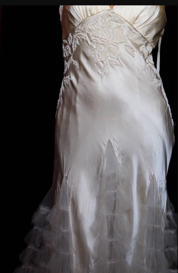 Elegant Ivory V-Neck Beaded Tulle Satin High-Low Prom Dress Evening Dress P4698