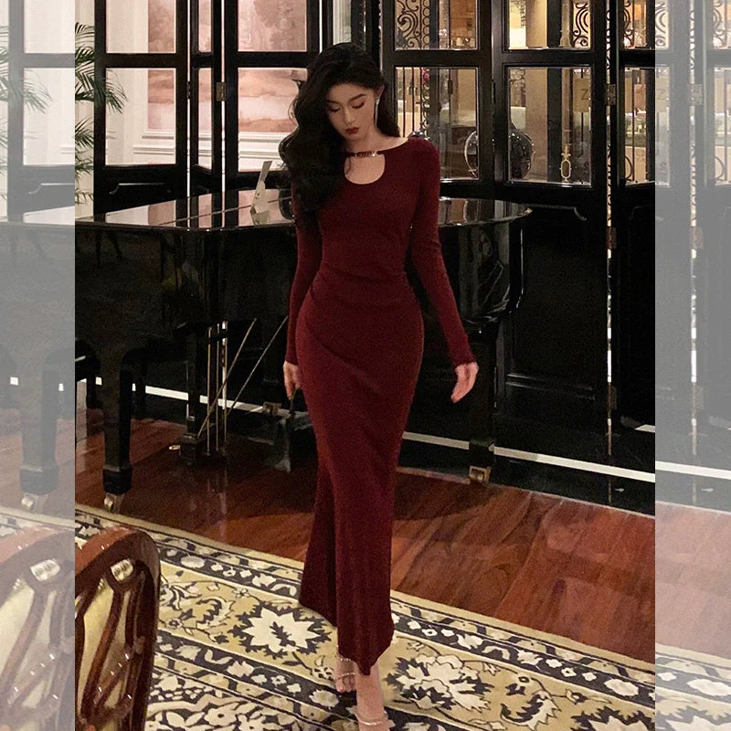 Red long-sleeved knitted dress party dress     S5700