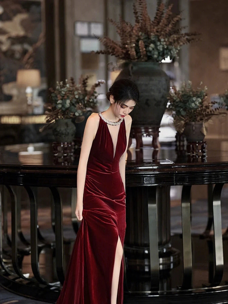 engagement dress luxury red velvet halter neck dress      S5820