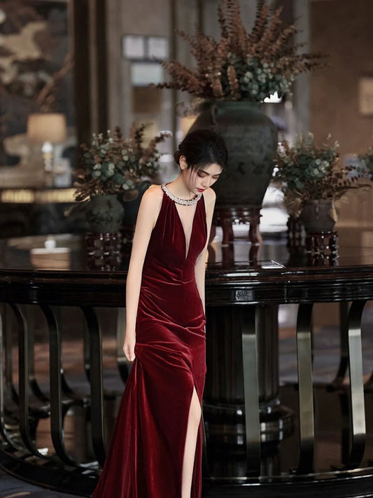 engagement dress luxury red velvet halter neck dress      S5820