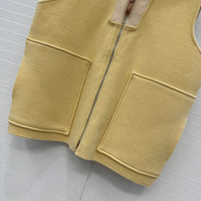 HM 25S Zipped Vest in Yellow Cashmere