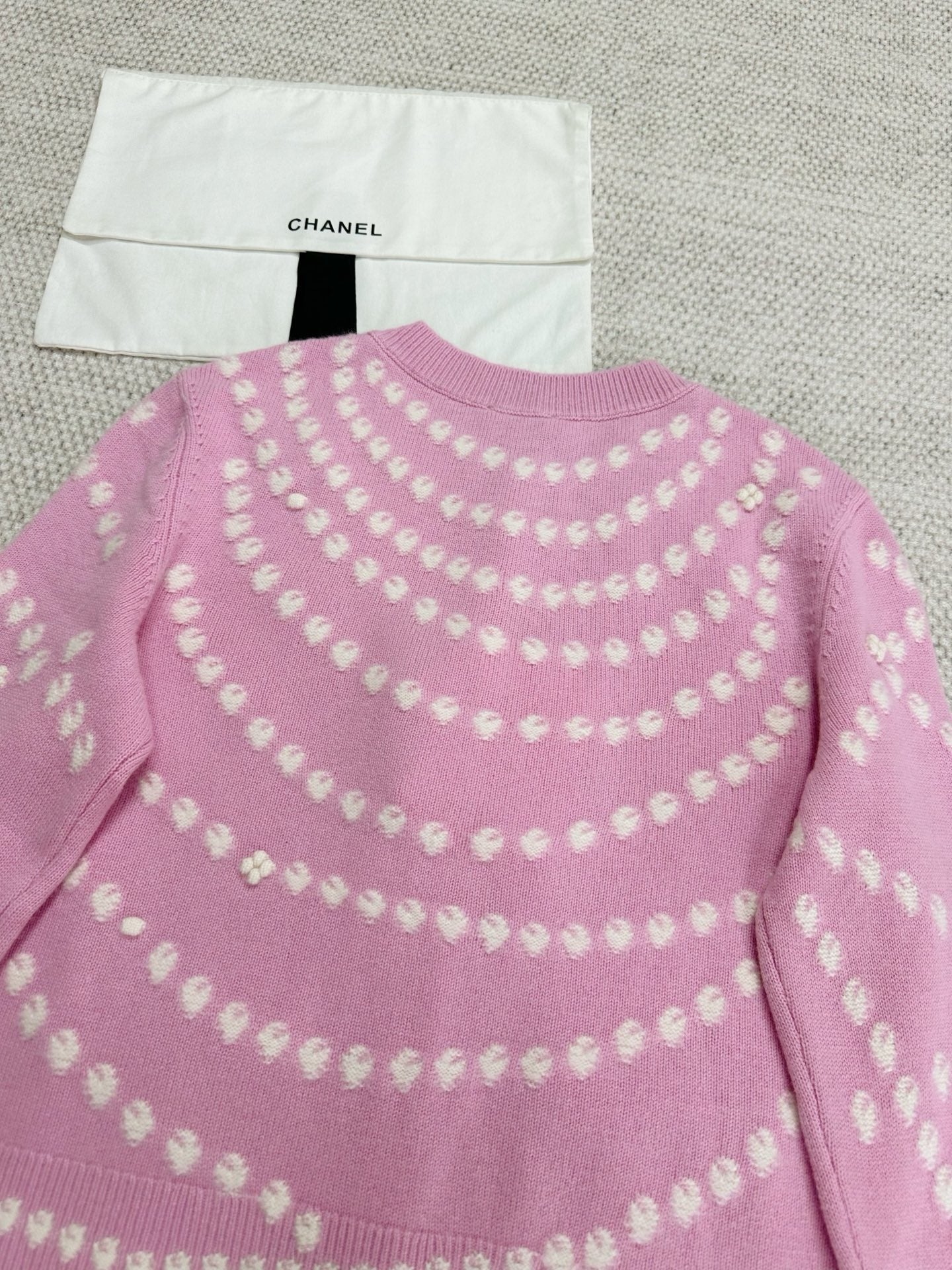 CHANEL CARDIGAN STYLE 102