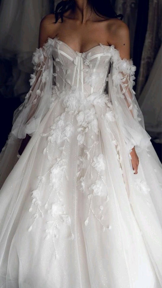PM543,Charming White Sweetheart Floral Wedding Gown