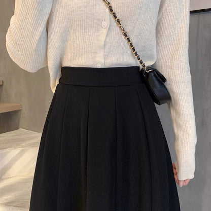 Black skirt women's A-line skirt      S3413