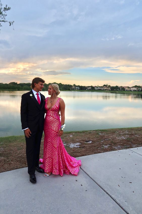 Evening Gown Shine Dress Formal Evening Long Sequined prom gown