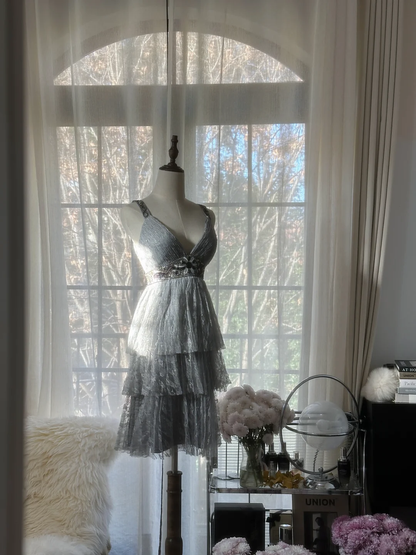 Retro Silvery V-neck Gorgeous Sparkling Chiffon Tiered Evening Dress Prom Dress TP3972