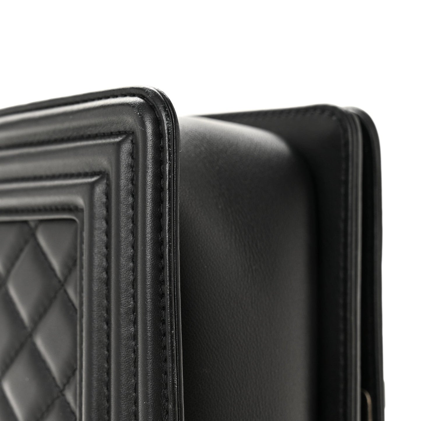 Lambskin Quilted Small Boy Flap Black