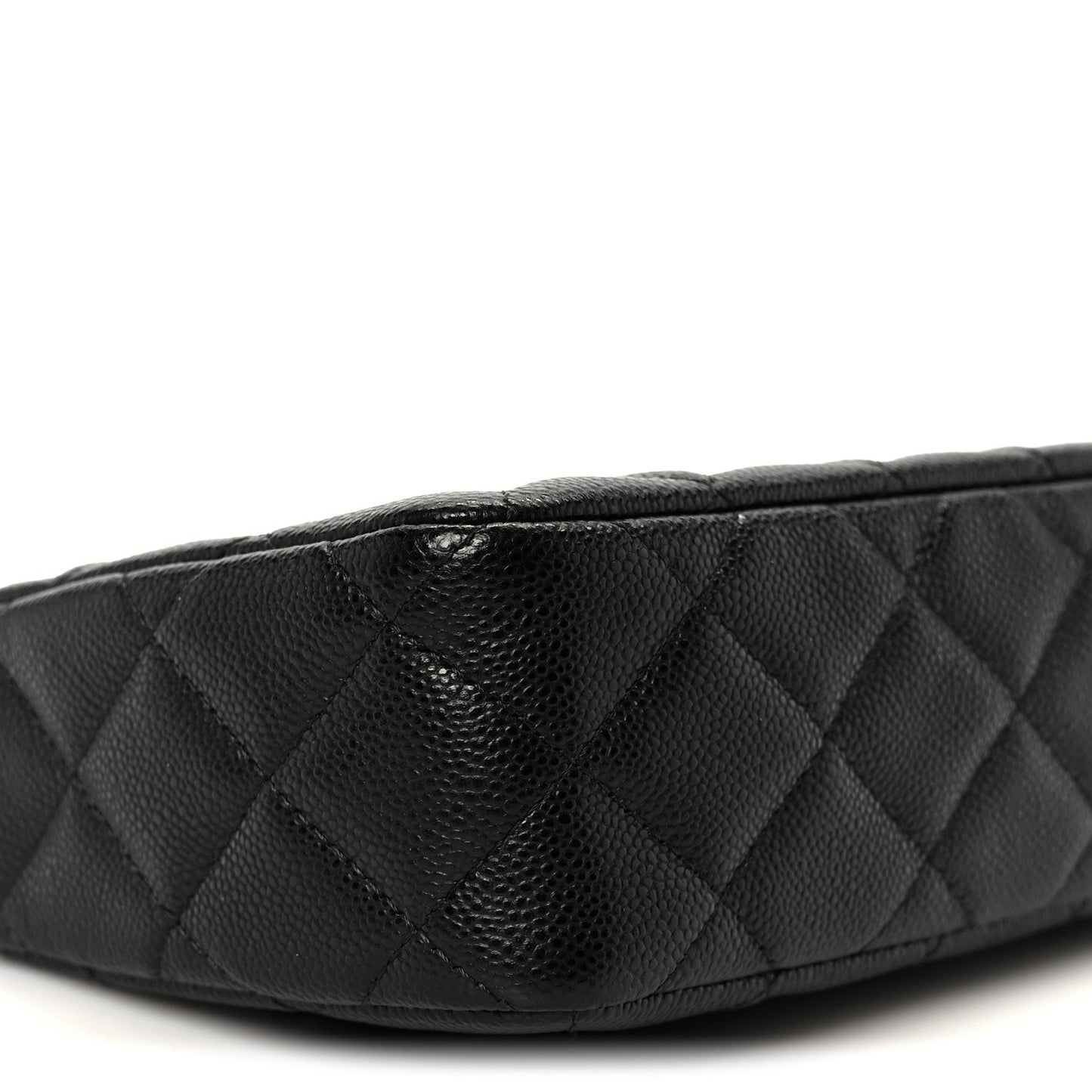 Caviar Quilted Purse With Chain Black