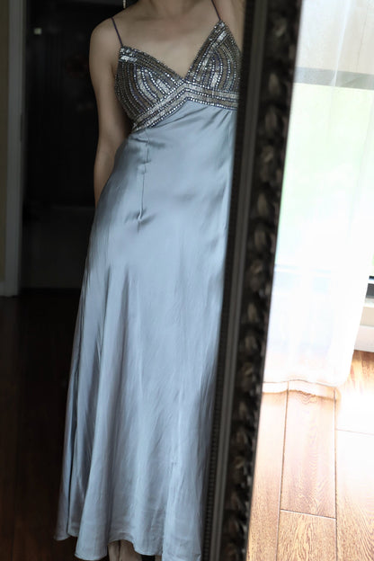 Vintage Silver-Gray Spaghetti Strap V-Neck Beaded Satin Long Prom Dress Evening Dress P4705
