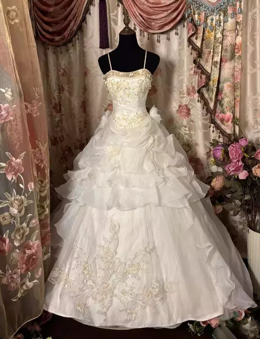 Vintage Straps Ruffles Appliques Beaded Ball Gown,White Formal Wedding Dress cc2733
