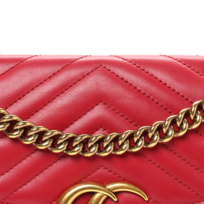Calfskin Matelasse Small GG Marmont Shoulder Bag Hibiscus Red