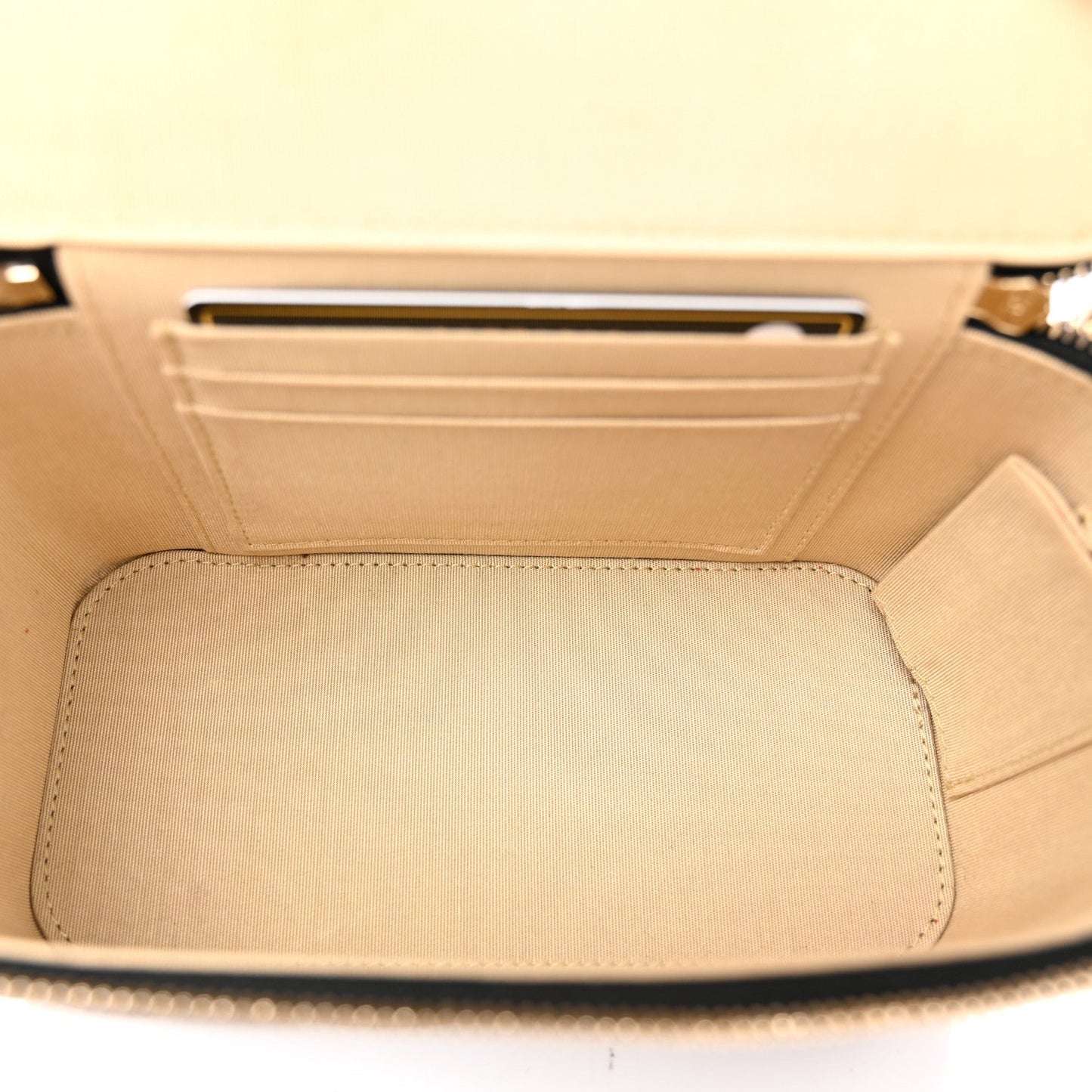 Lambskin Quilted Pearl Crush Small Vanity Case With Chain Black