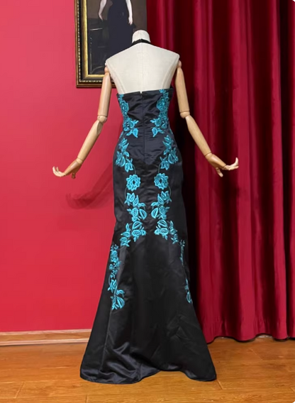 Vintage Black Halter V-Neck Mermaid Embroidered Satin Long Prom Dress Evening Dress P4722