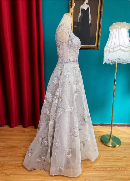 Elegant Gray V-Neck A-Line Rhinestone Lace Embroidered Tulle Prom Dress Evening Dress P4728