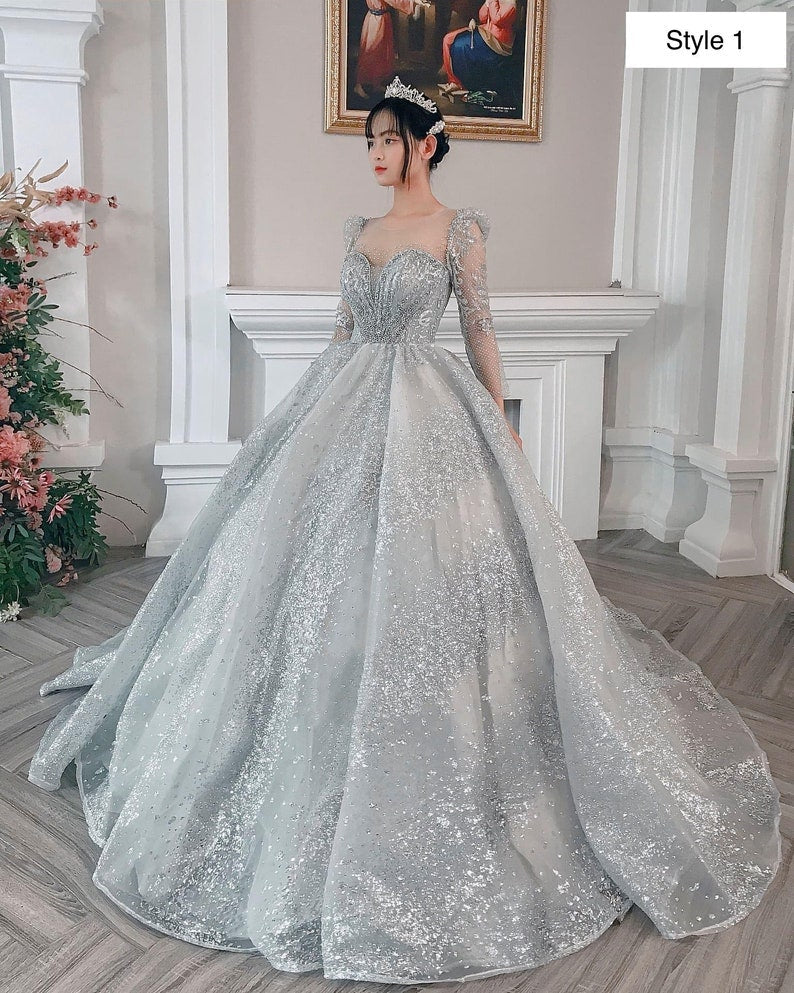 Modern Sparkly Silver Long Sleeves Wedding Dress With Glitter Tulle Y1158
