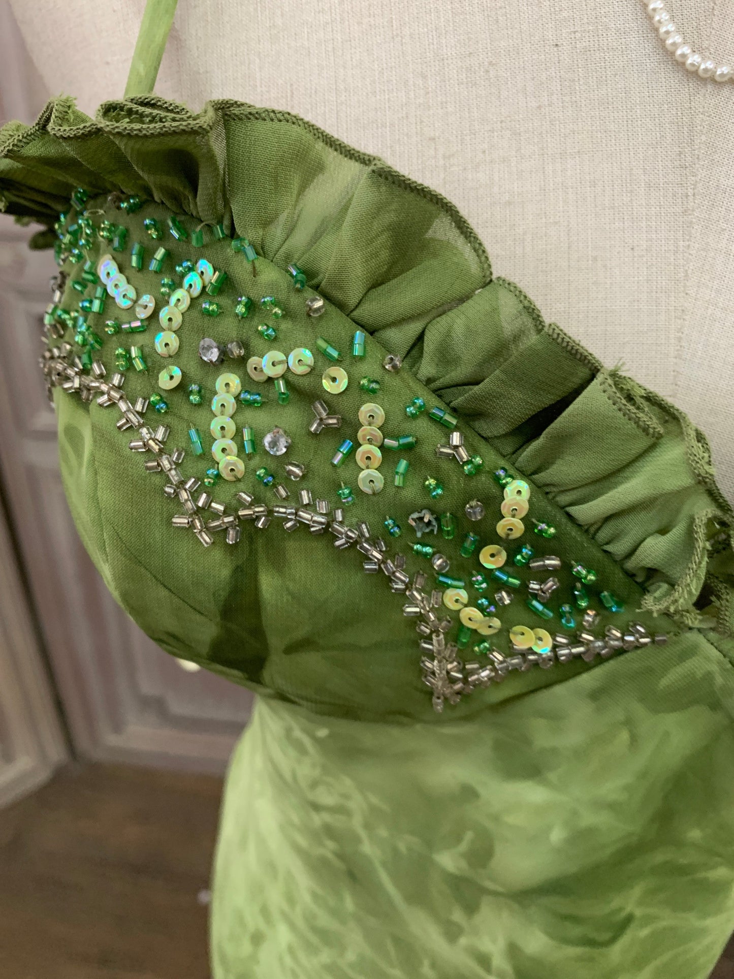 Vintage Green Mermaid Spaghetti Strap Sequin Beaded Layered Tulle Long Prom Dress Evening Dress P4738