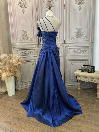 Gorgeous Navy Blue One-Shoulder Sweetheart Neck Sequin Beaded Satin Train Prom Dress Evening Dress P4739