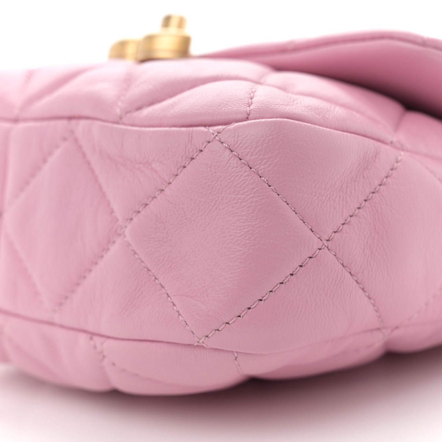 Lambskin Quilted Mini Lacquered Chain Flap Pink