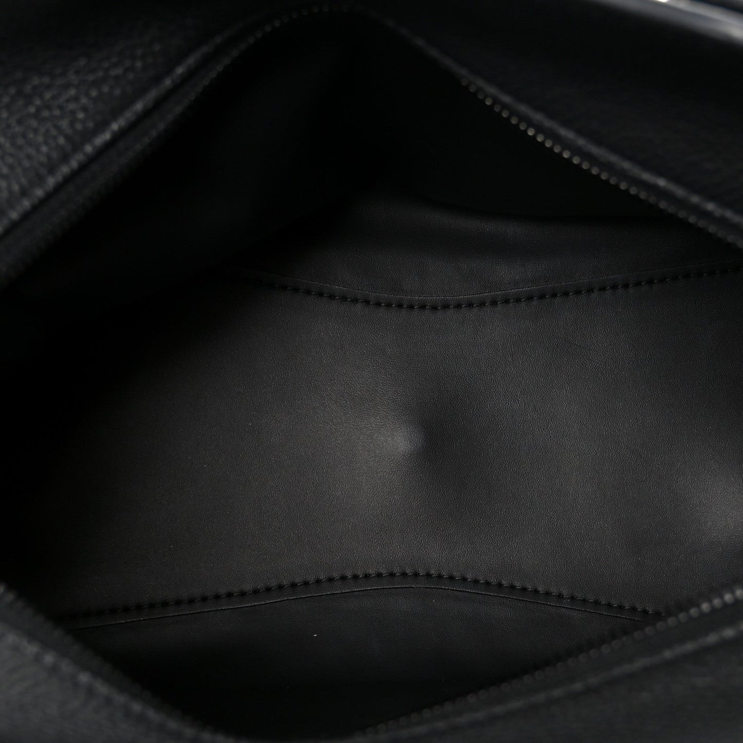 Grained Calfskin Neo Classic Black Hardware S City Black