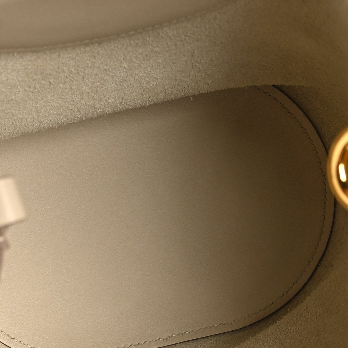 Taurillon Clemence Swift In-The-Loop 18 Bag Beton