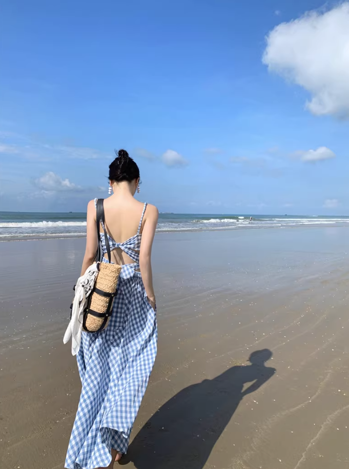 Blue and white plaid backless camisole new high waist swing skirt suit two piece set R0199