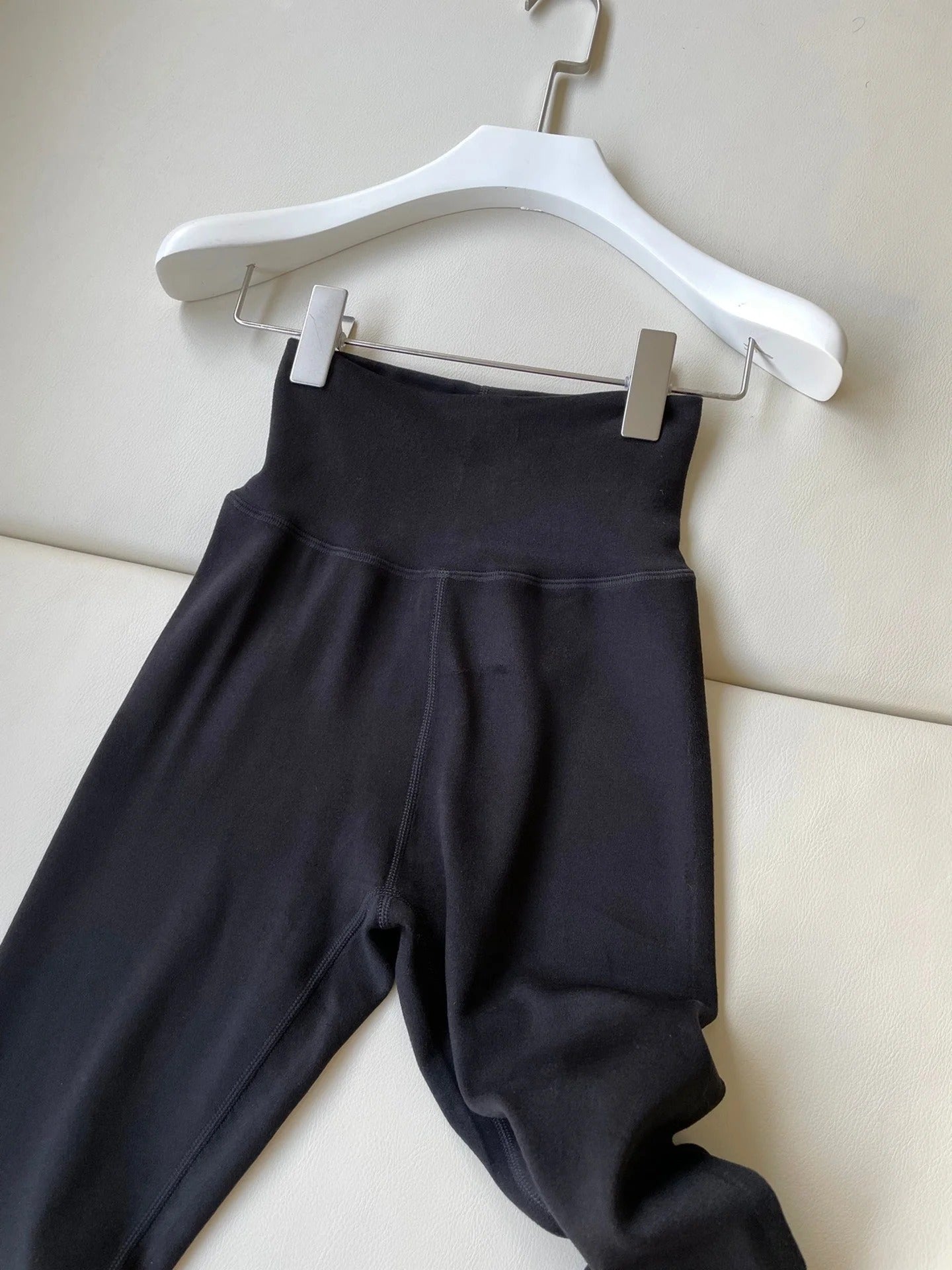 HERMES 25S YOGA LEGGINGS 071