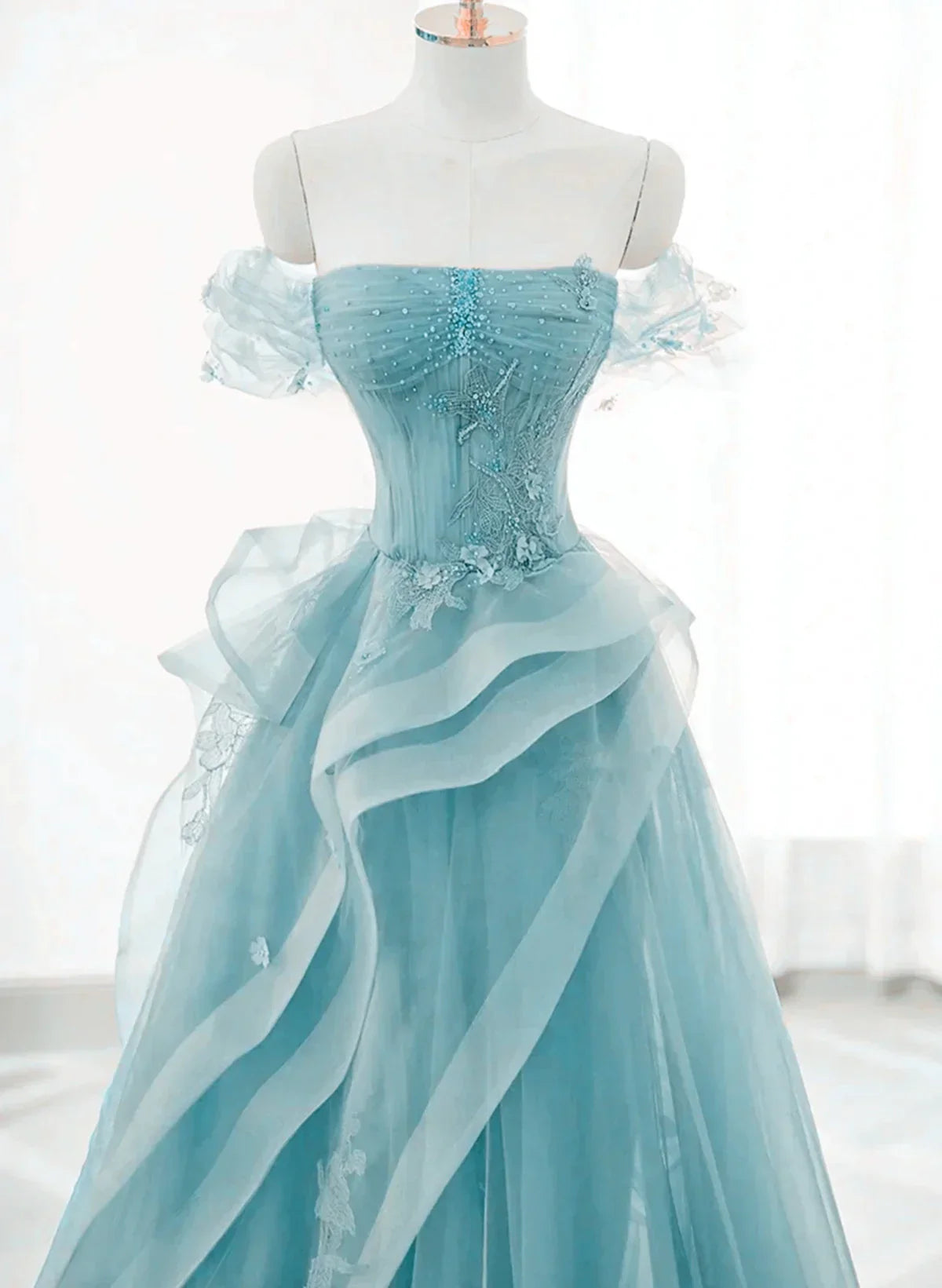 Luxury Strapless Tulle Birthday Dress A-line Long Prom Dresses