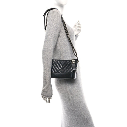 Aged Calfskin Chevron Quilted Small Gabrielle Hobo Black