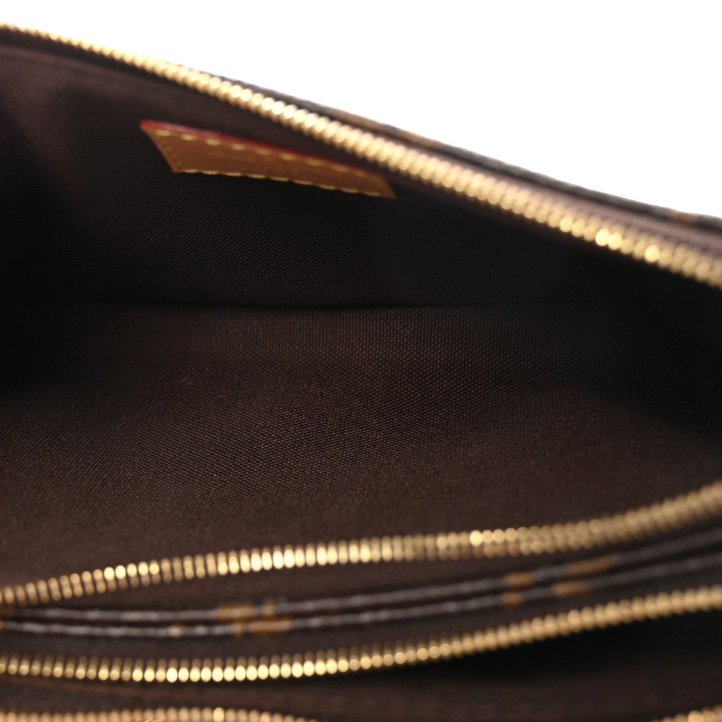 Monogram Liv Pochette