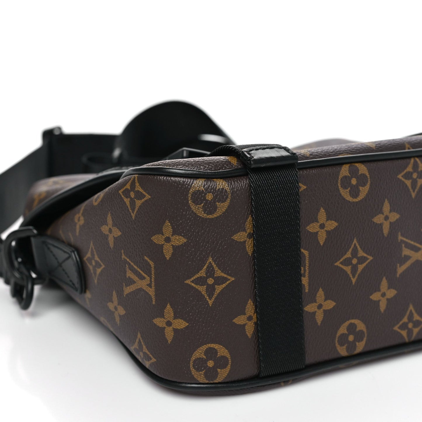 Monogram Macassar LV Trail Messenger