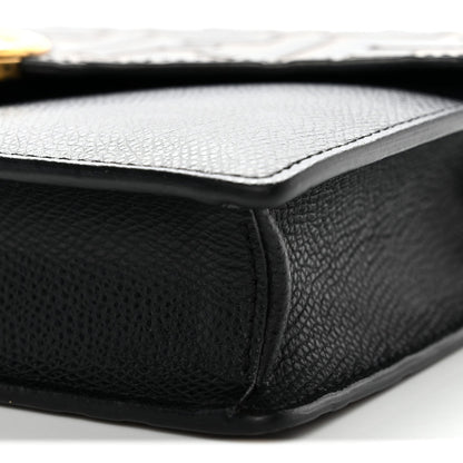 Vitello Cruise F is Fendi Bi-Color FF 1974 Embossed Medium Envelope Wallet On Chain Black Maya