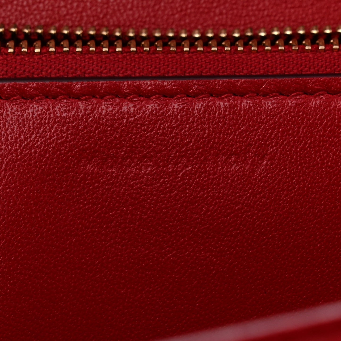 Box Calfskin Medium Classic Box Flap Bag Red