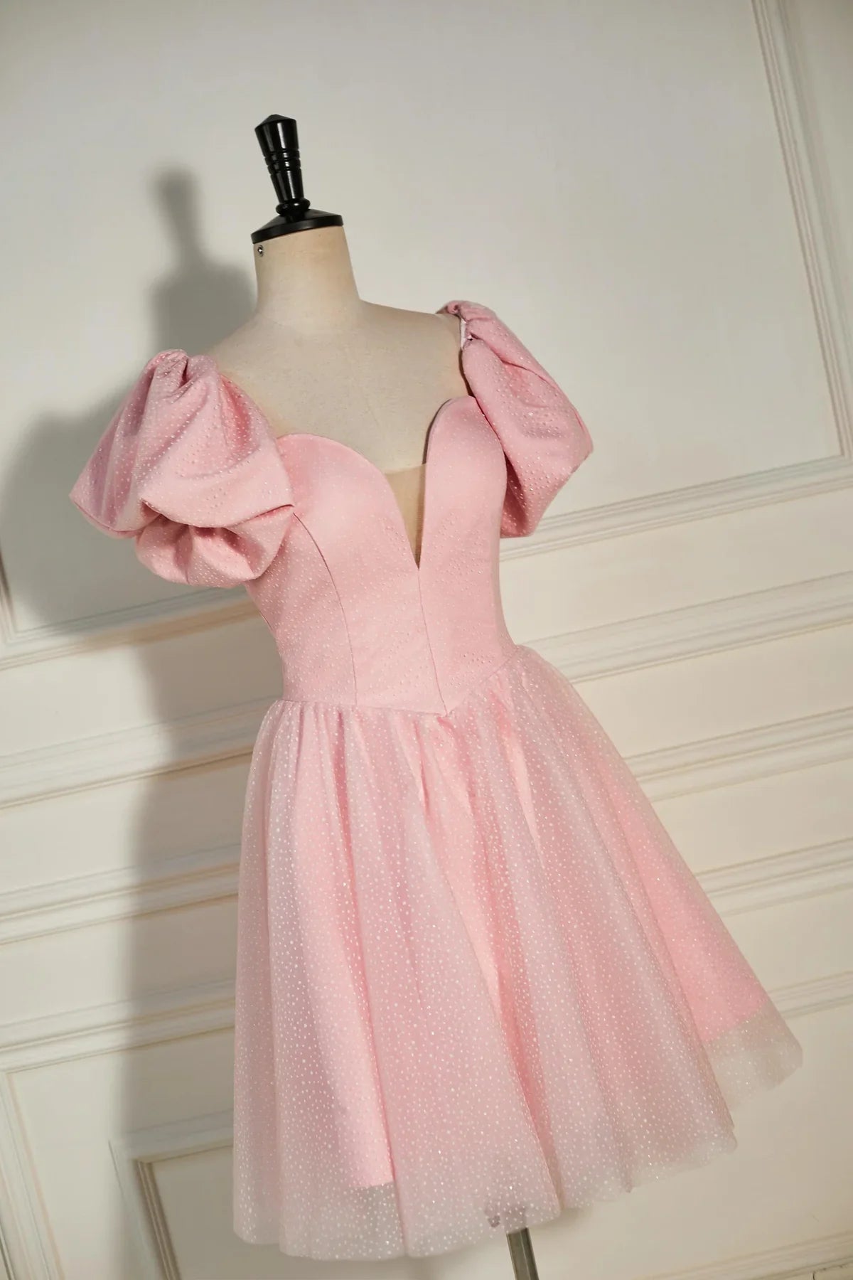PM540,Pink Plunging V Neck Dot Lace-Up A-line Homecoming Dress