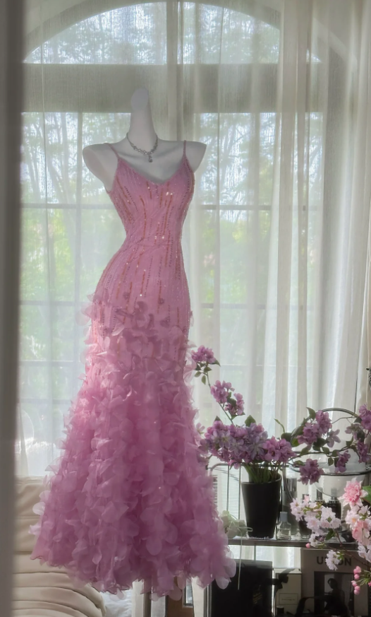 Charming Pink Spaghetti Straps Chiffon Beaded Mermaid Long Party Dress Evening Gown