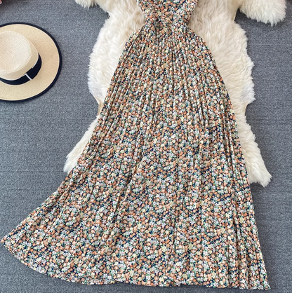 2025 new French floral dress sweet fairy suspender long skirt holiday knee-length pleated dress R0376