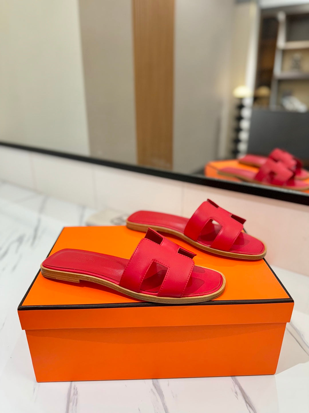 HM Oran Sandal Red Cowhide 294856