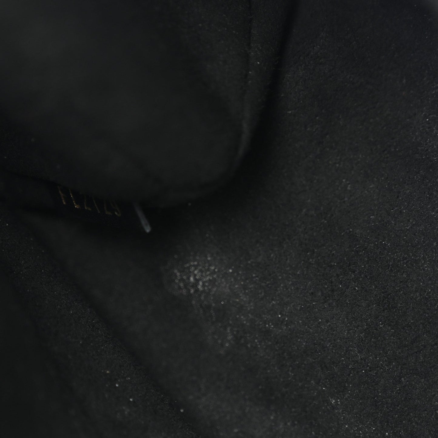 Monogram Locky BB Black