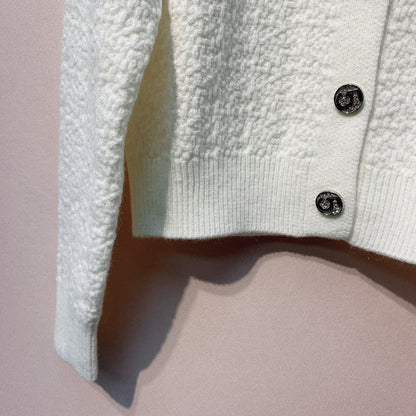 Chanel 25 Round Neck Sequined Custom Button Knit Cardigan Wool 317963