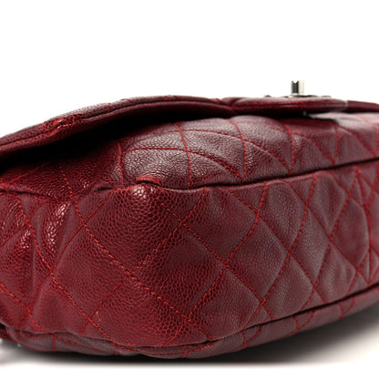 Iridescent Caviar Quilted Large Chic Flap Red